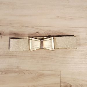 Lilly Pulitzer gold belt